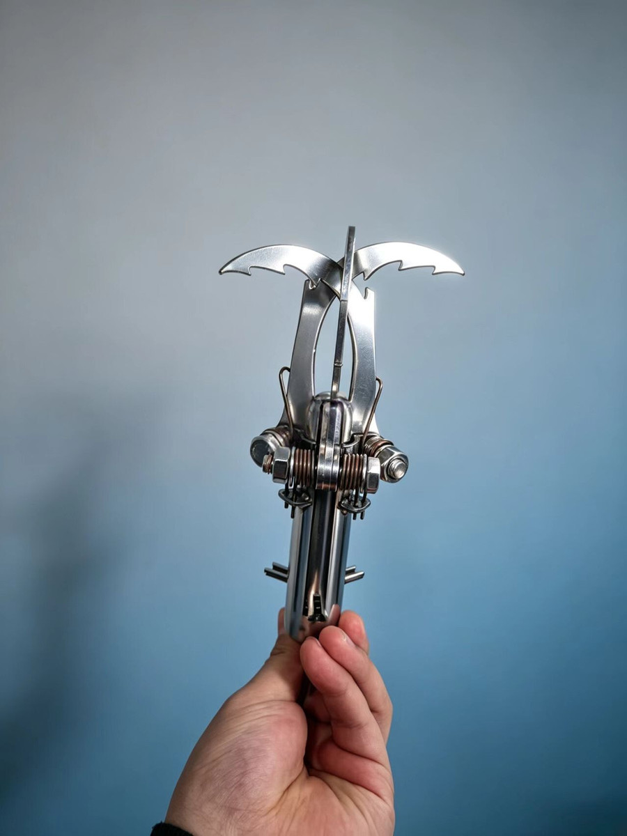Portable Flying Tiger Claw (original design) wall and tree climbing tool, made of fine steel, load-bearing 200kg