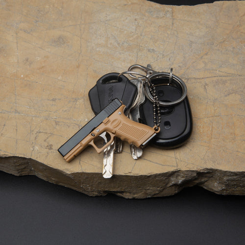 1:3.5 Glock G17 model semi-alloy keychain