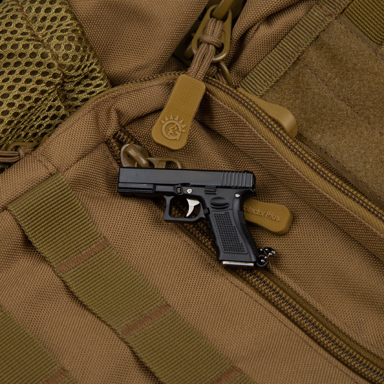 1:3.5 Glock G17 model semi-alloy keychain