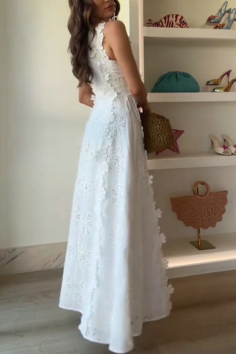 Lace embroidered floral dress, women's fitted sleeveless solid color long dress, elegant and fashionable openwork women's robe, free shipping.
