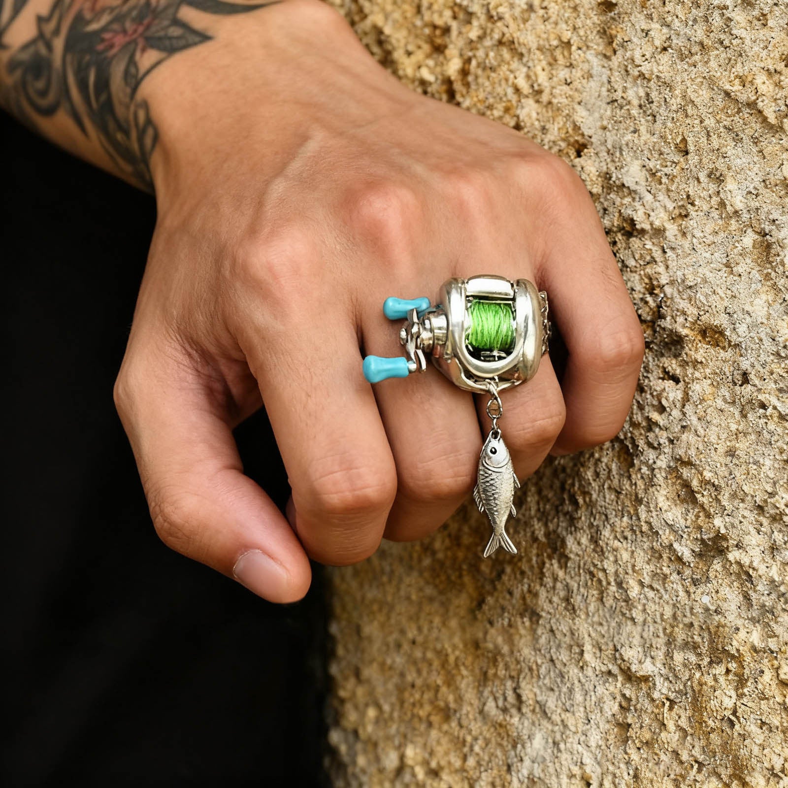 Mini fishing reel necklace