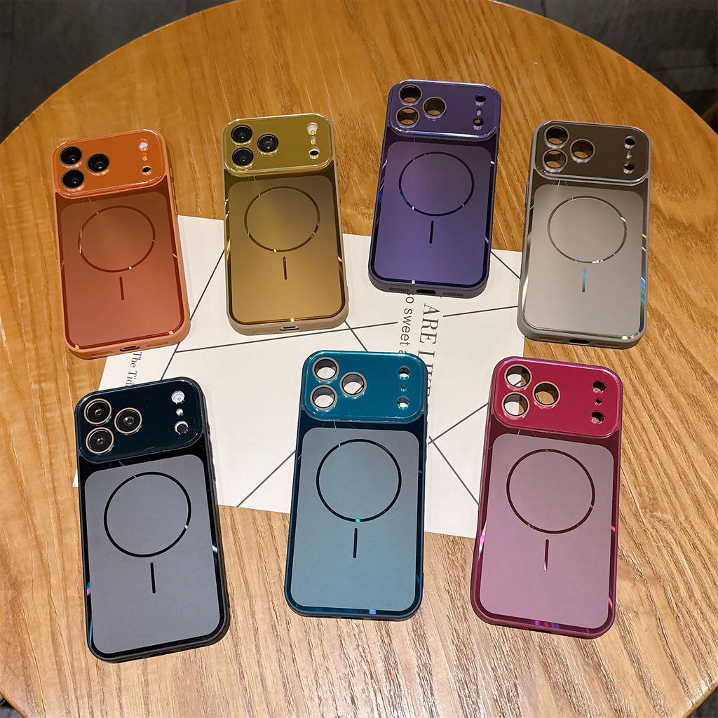 A high-quality, AI-powered, drop-proof case for iPhone 17 Pro with a large, flowing window display, compatible with all Apple models. It features a premium design and includes AI buttons.