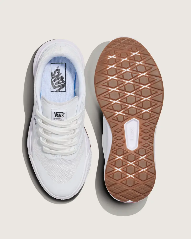 Vans Unisex UltraRange Low Top Shoe