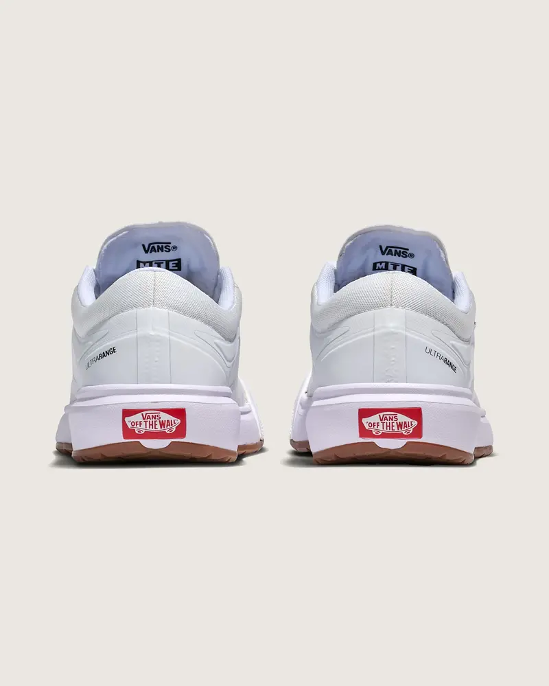 Vans Unisex UltraRange Low Top Shoe