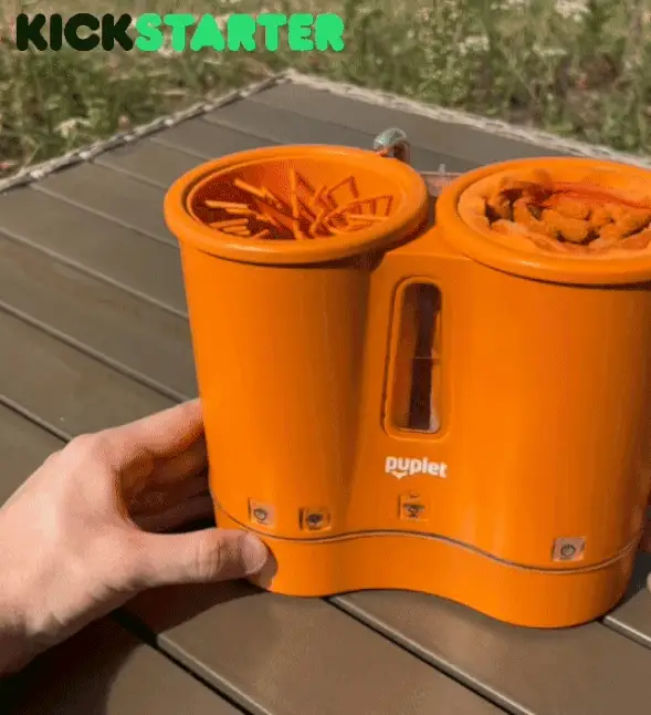 Clean, disinfect & dry your dog’s paws in 30 seconds