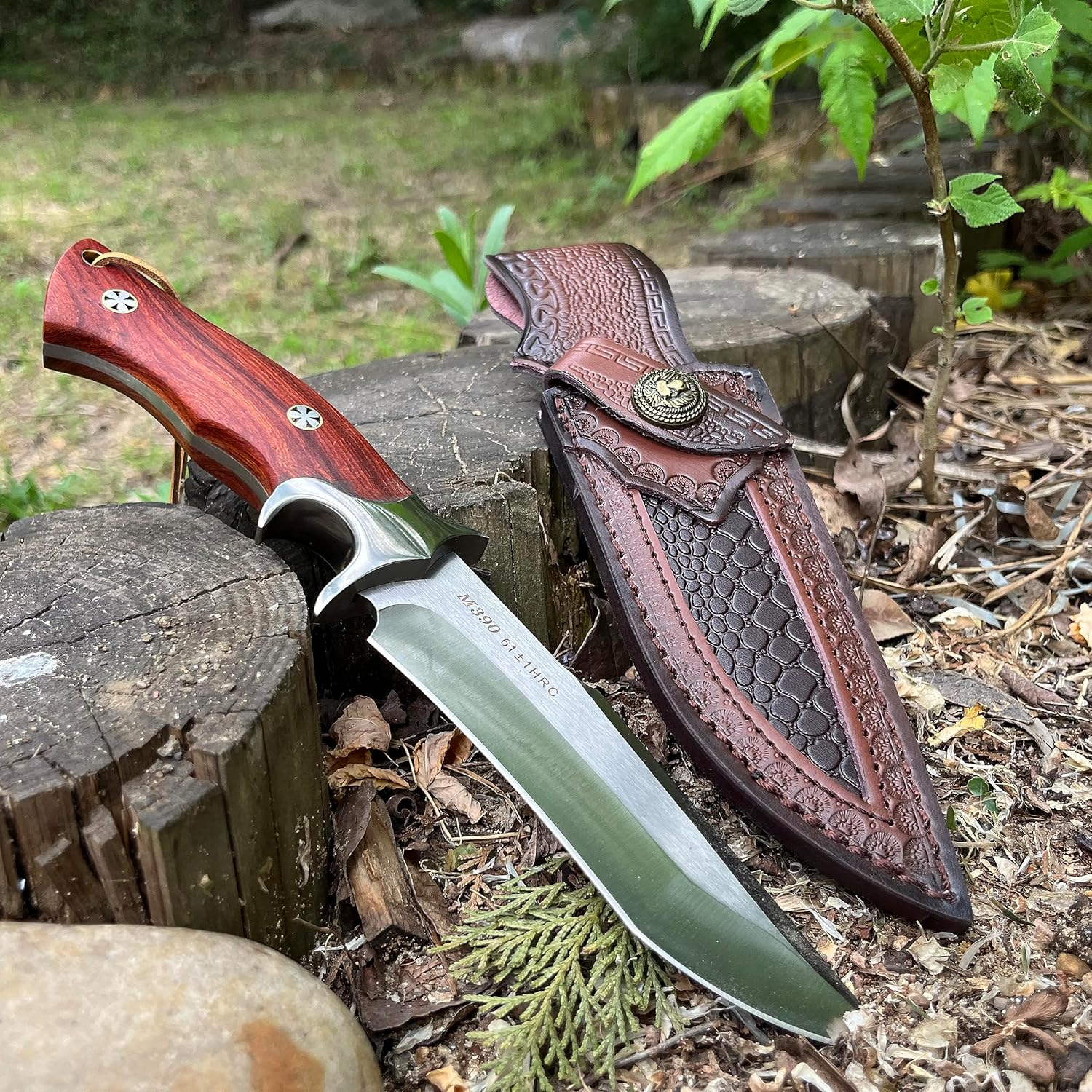 M390 Steel Handmade Hunting Knife, Fixed Blade Full-Tang with Leather Sheath, Red Wood Non-Slip Handle - Survival, Tactical, Camping knives，Gifts for men