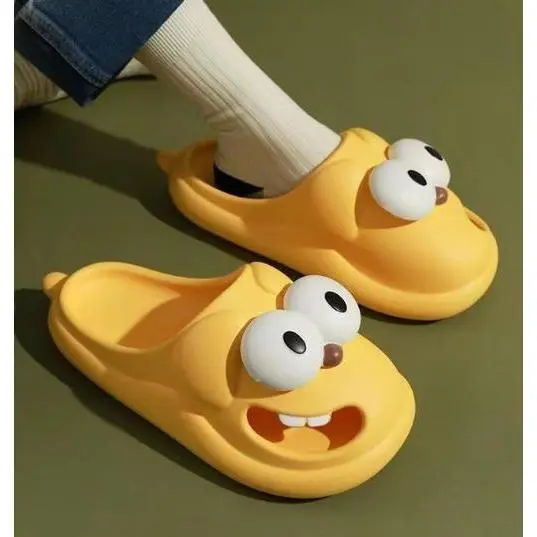 Big Eye Dog Slippers - Footwear with Wiggling Tongue, Round Toe, Non-Slip EVA Sole, Matching Couple House Shoes, Pet-Themed Comedy Wear