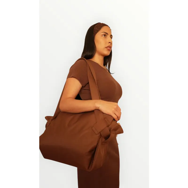 NestFold Transforming Tote — From Bag to Flat Mat