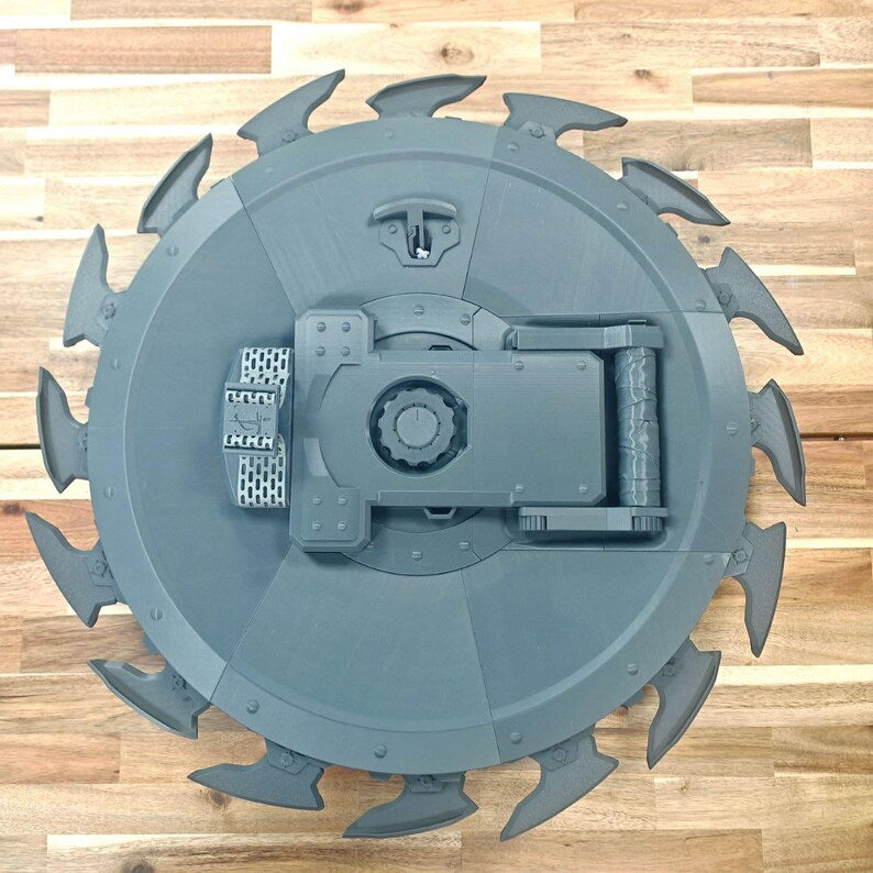 DOOM The Dark Ages shield, mechanical version. Functional Cosplay Prop. You can control the rotation.