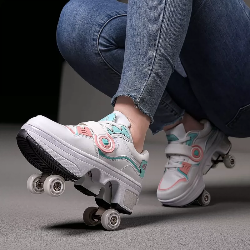 Children's and teenagers' starlight LED light roller skates - birthday gift, Children's Day gift