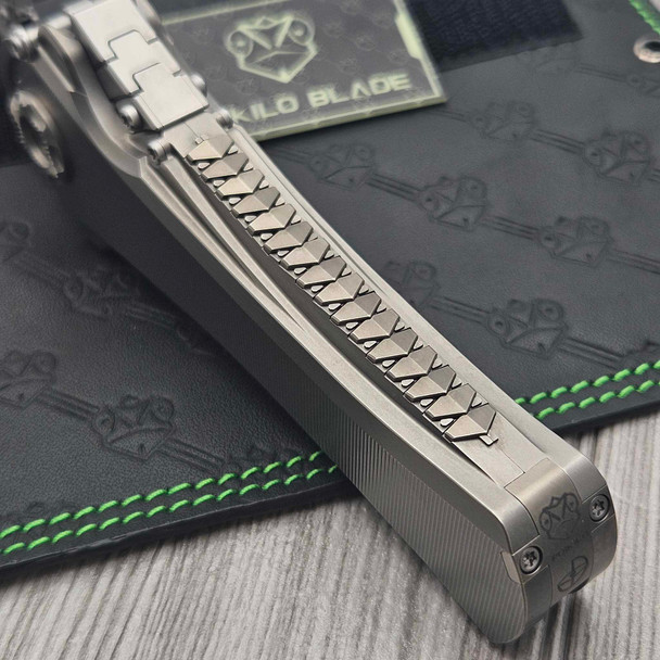 Mundus Al-Khem S1 Titanium Handle 4.56" M390 Pearlescent Stonewash Blade